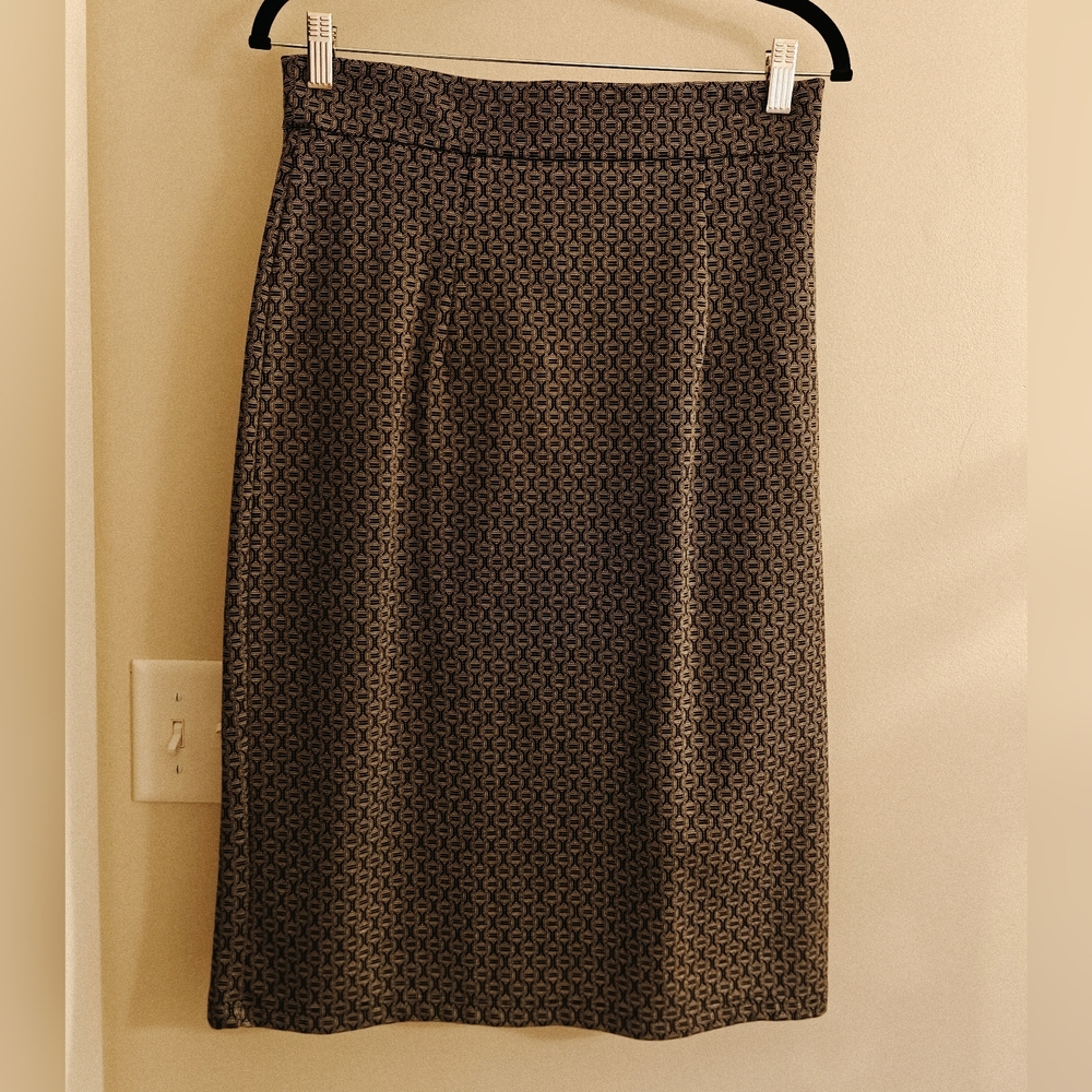 e-Shakti skirt, Size L-12